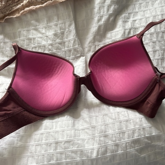 Push up VS pink bra - Picture 3 of 4